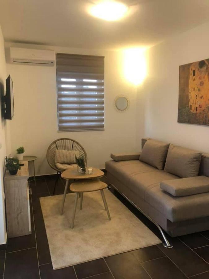 Apartments Sestanka 诺瓦利娅 外观 照片