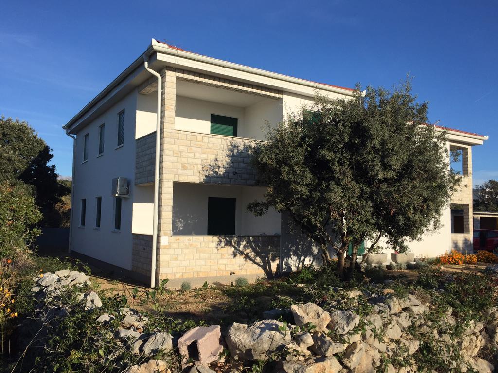 Apartments Sestanka 诺瓦利娅 外观 照片
