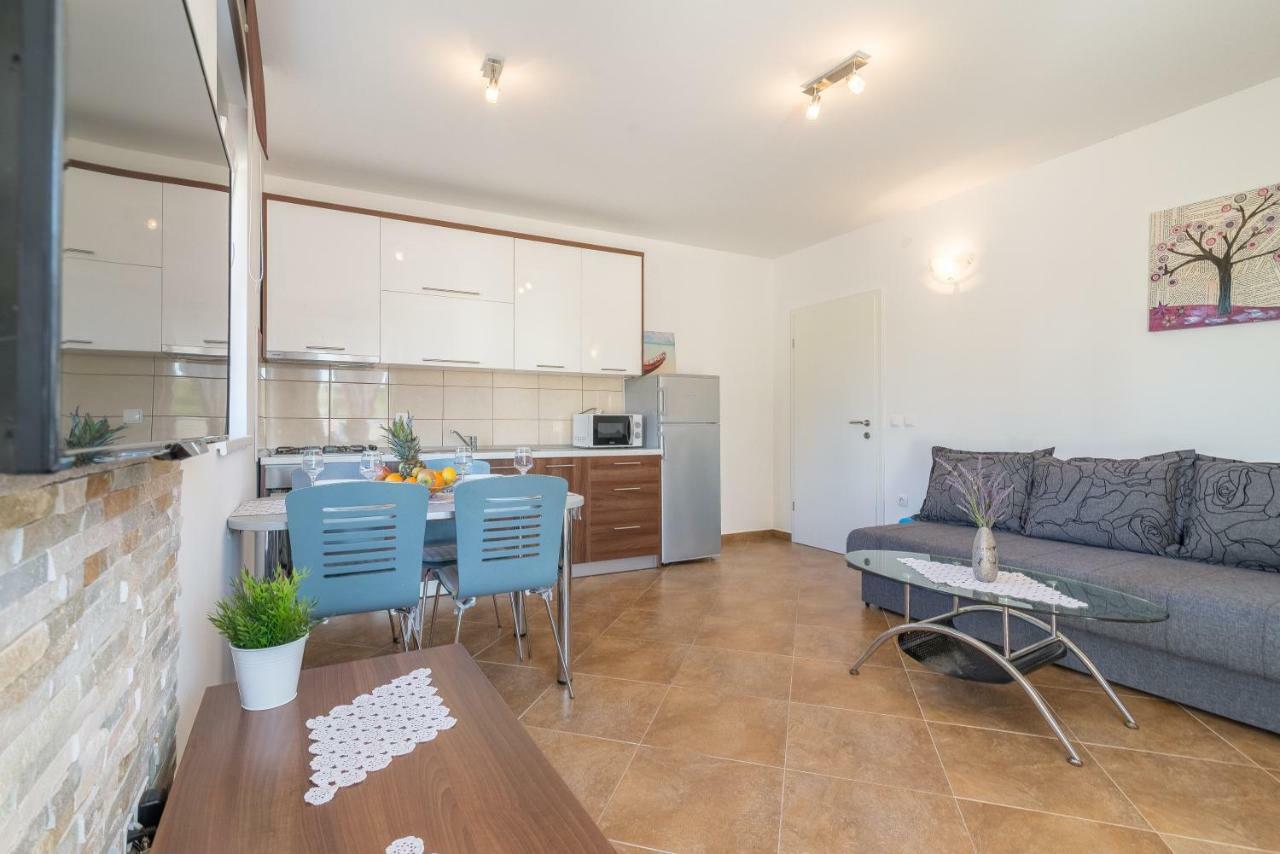 Apartments Sestanka 诺瓦利娅 外观 照片