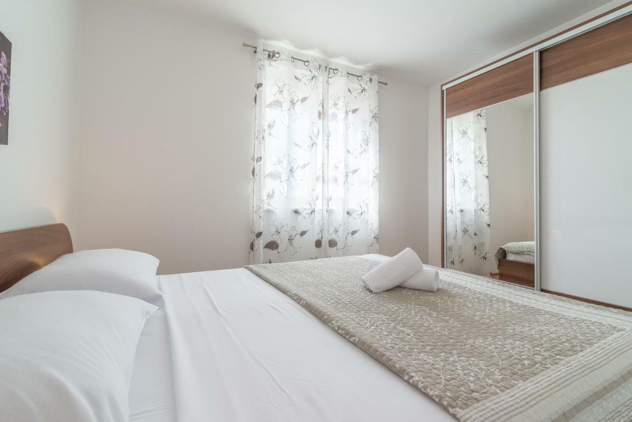 Apartments Sestanka 诺瓦利娅 外观 照片